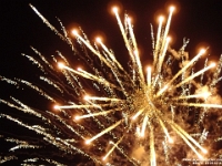 48679RoCrExSh - July 1st fireworks in Bobcaygeon.JPG